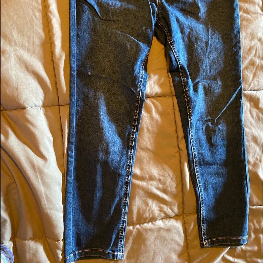 16 1/2 plus skinny jeans